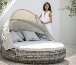 Dehner Gartenmöbel Daybed Tulum, mit Faltdach und Polstern, 179 x 163 x 220 cm (B/H/T), Liegefläche 146 x 179 cm, Aluminium / Polyester / Kunststoffgeflecht, grau