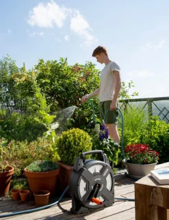 GARDENA Terrassen-Schlauchbox City Gardening, ca. 10 m