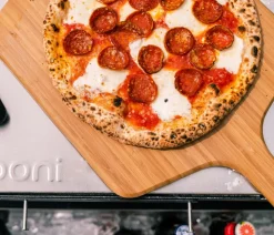 Ooni Bambus Pizzaschieber/Servierbrett, ca. B30/H1/T50 cm